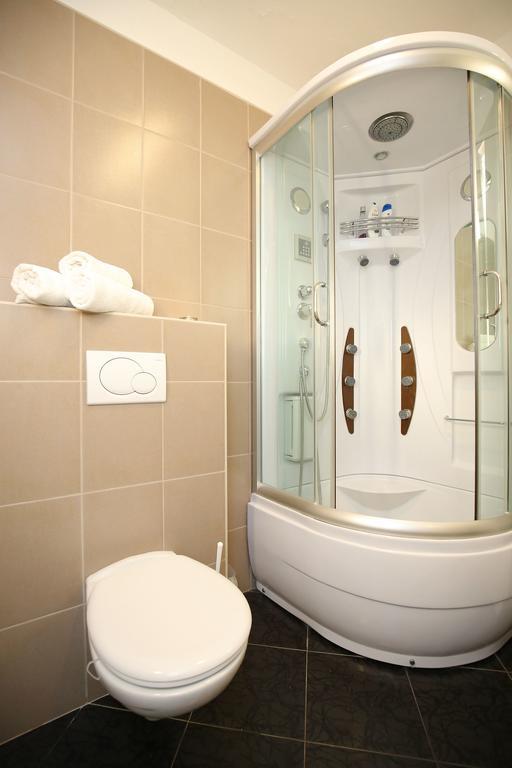 Apartment Julija Zadar Kamer foto