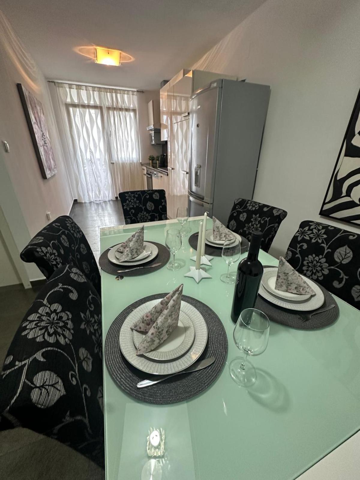 Apartment Julija Zadar Buitenkant foto